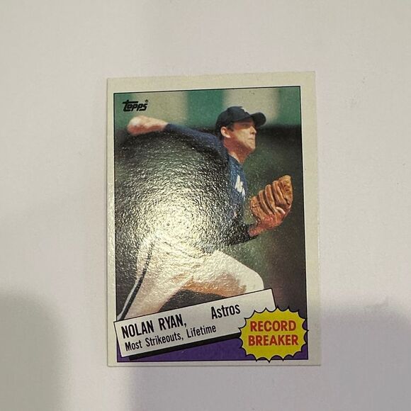Topps Record Breaker Card with Blue and Yellow Accents of Nolan Ryan mint - Picture 1 of 4
